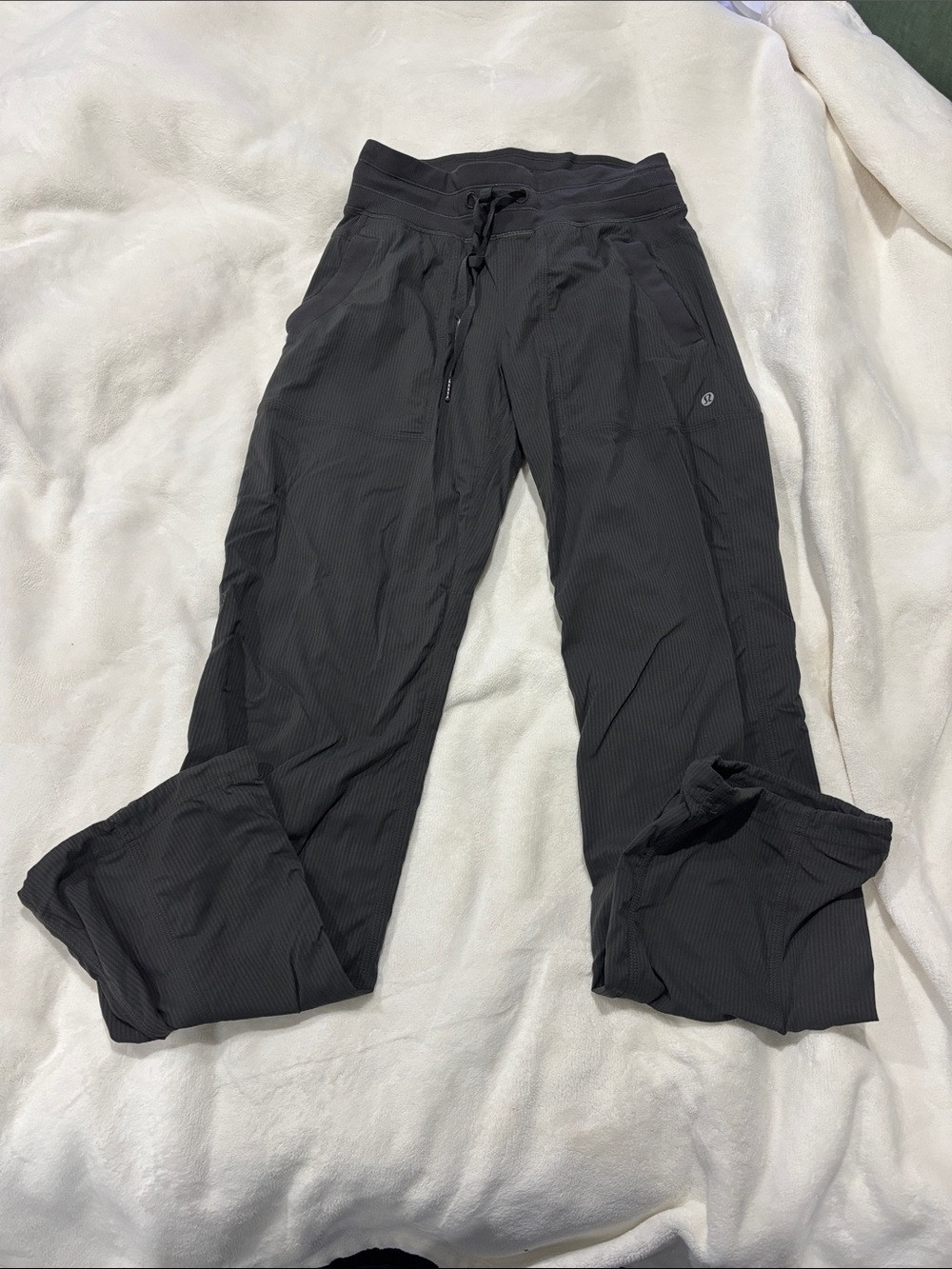 Lululemon Dance Studio Mid Rise Regular Pants in Grey Sz 4